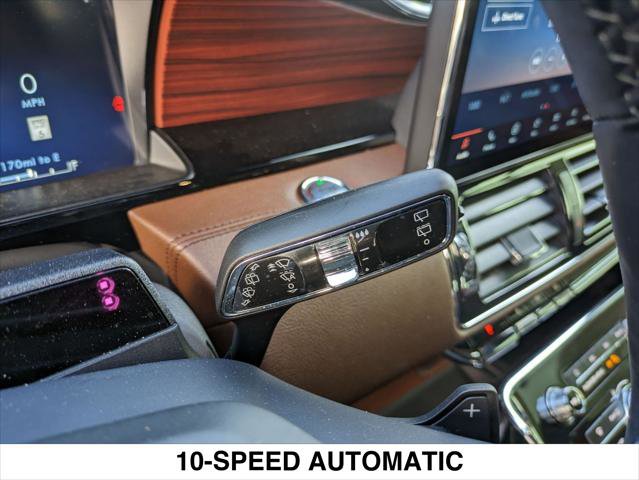 Used 2024 Lincoln Navigator Reserve AWD/4WD image 24