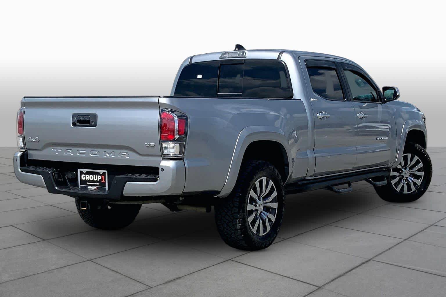 Used 2021 Toyota Tacoma Limited AWD/4WD image 13