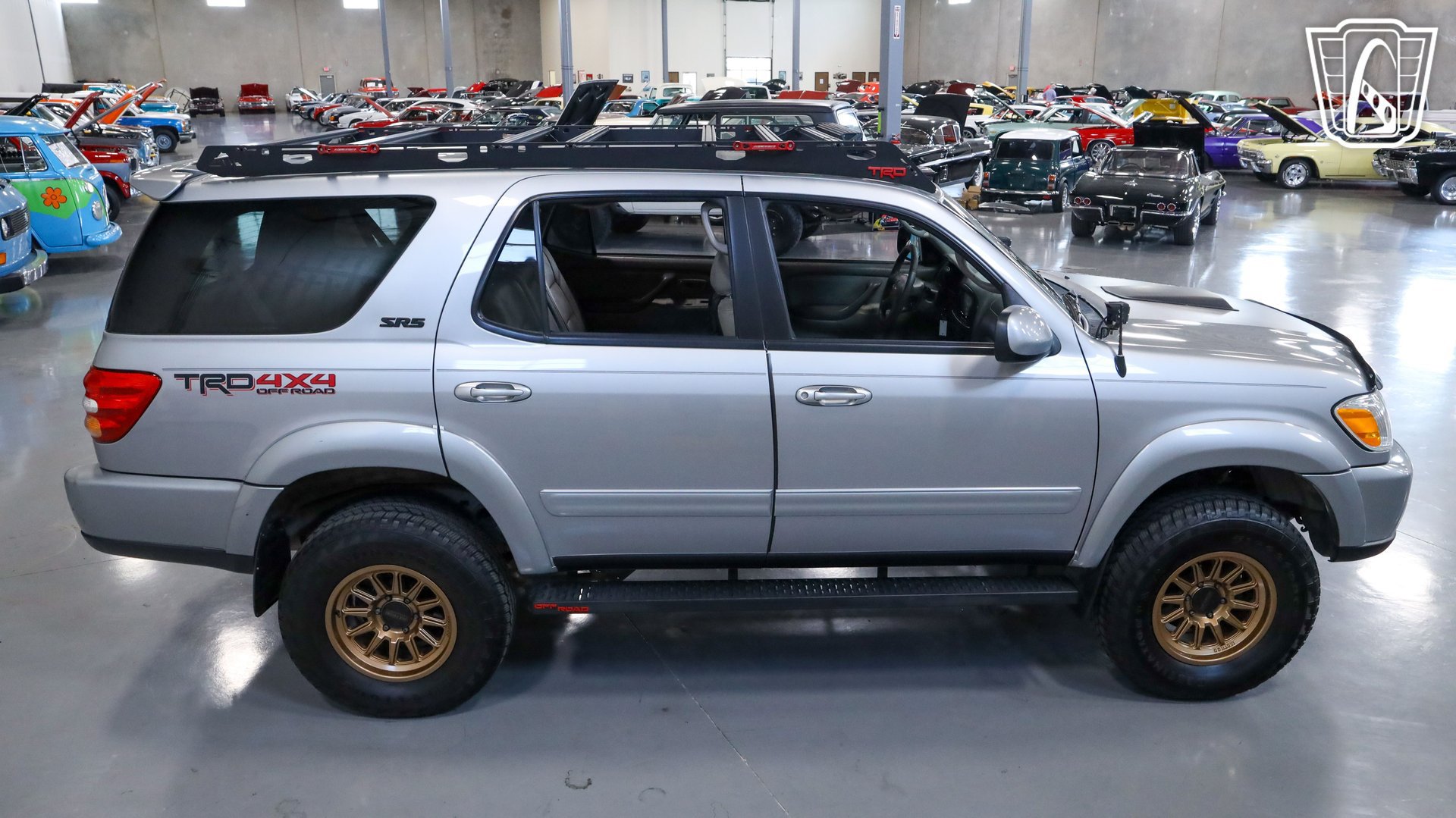 Used 2002 Toyota Sequoia SR5 w/ Alloy Wheel Pkg AWD/4WD image 35