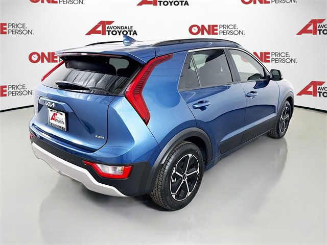 Used 2023 Kia Niro EX image 7
