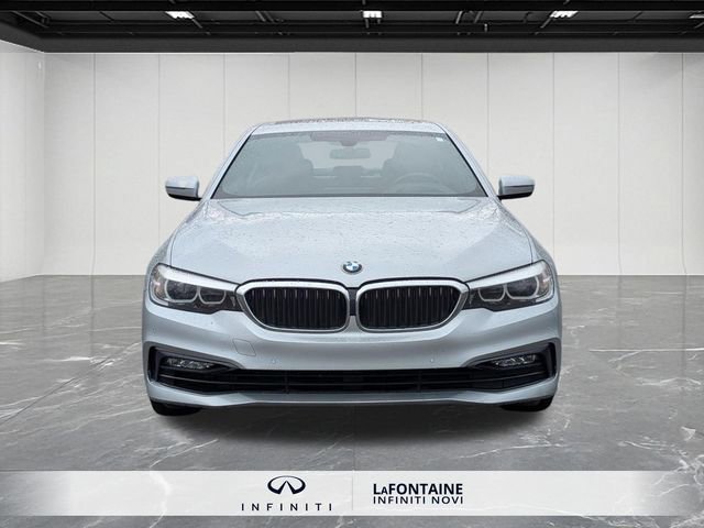 Used 2017 BMW 530i xDrive image 8