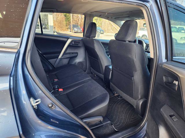 Used 2013 Toyota RAV4 XLE AWD/4WD image 15
