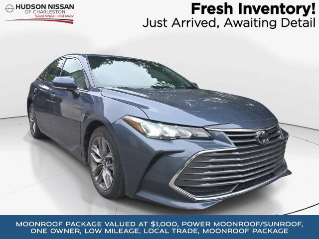 Used 2019 Toyota Avalon XLE w/ Moonroof Package FWD 360° Tour
