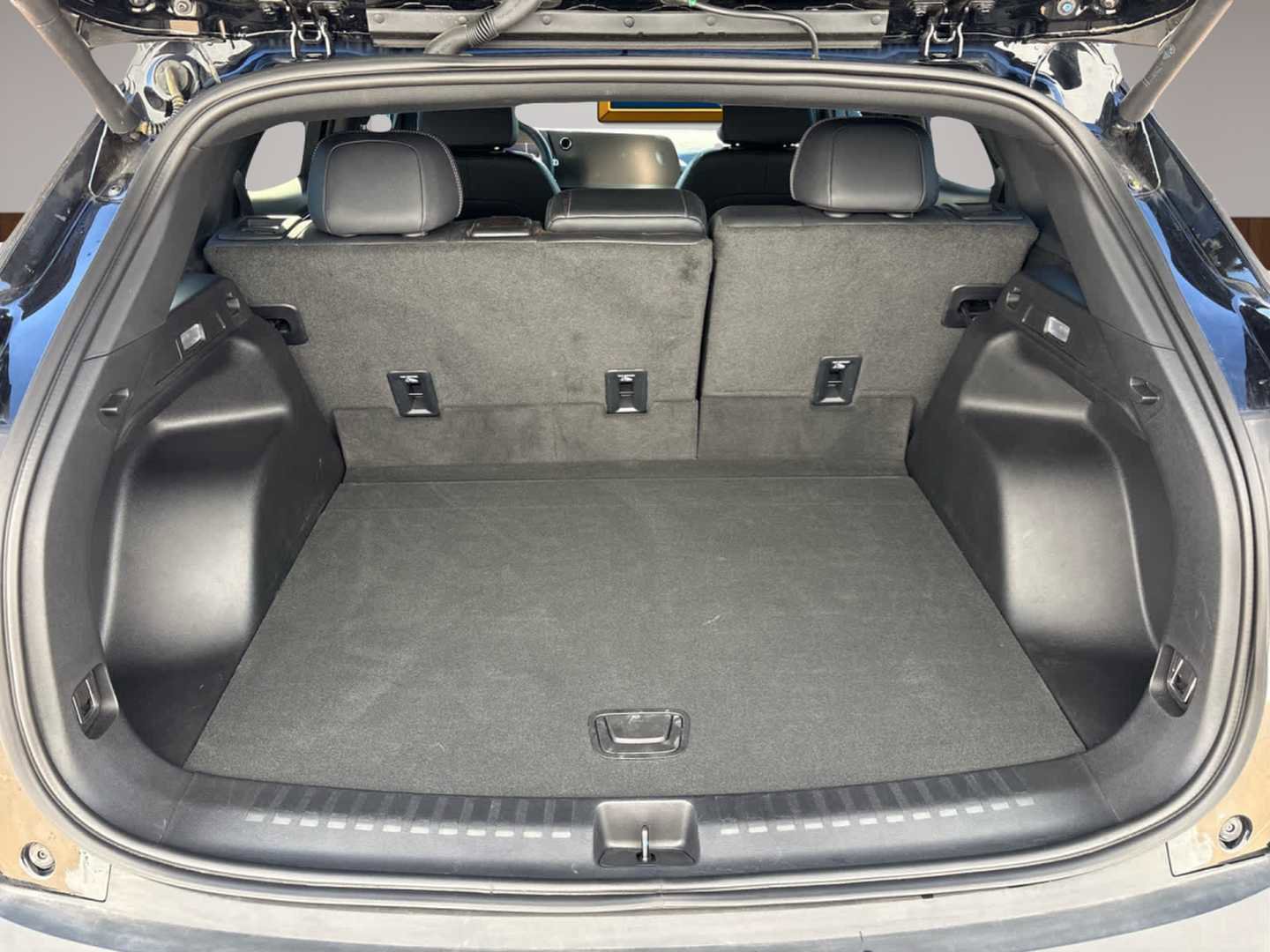 Used 2024 Chevrolet Blazer EV LT image 18