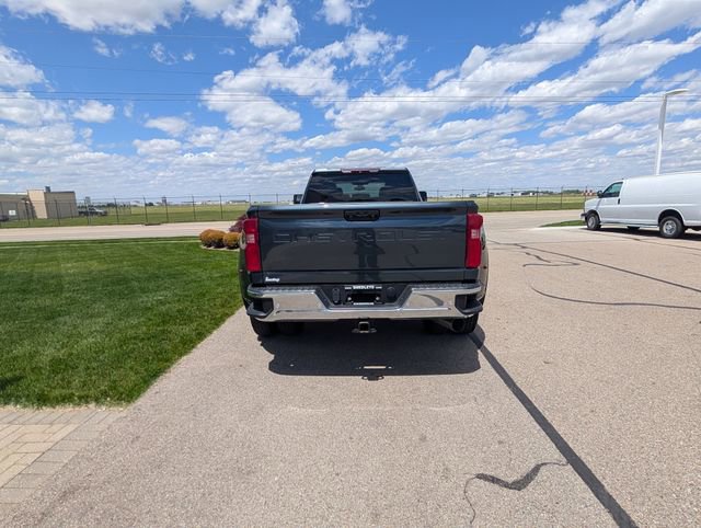 Used 2020 Chevrolet Silverado 3500 W/T w/ Gooseneck/5TH Wheel Package AWD/4WD image 7