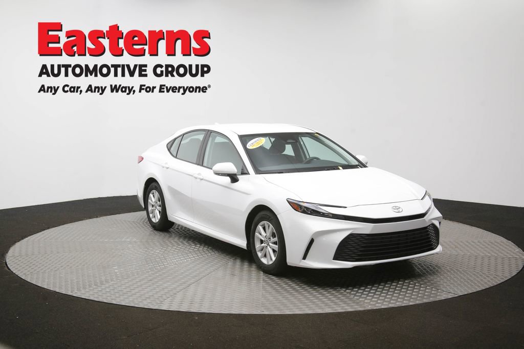 Used 2025 Toyota Camry LE FWD image 49