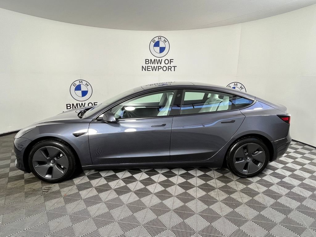 Used 2023 Tesla Model 3 Standard Range image 11