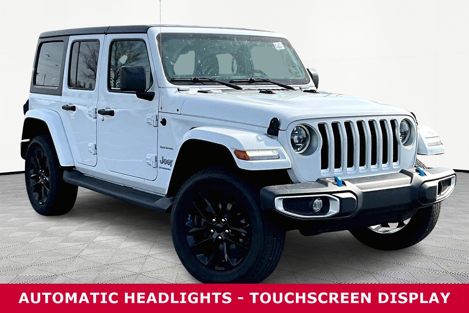 Used 2023 Jeep Wrangler Unlimited Sahara AWD/4WD image 3