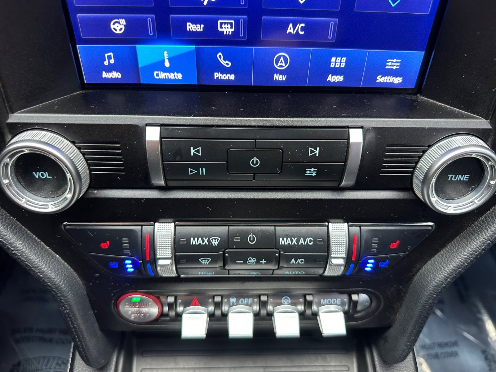 Used 2022 Ford Mustang GT Premium w/ Equipment Group 401A RWD image 17