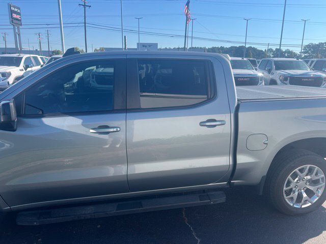 Used 2024 Chevrolet Silverado 1500 RST AWD/4WD image 10