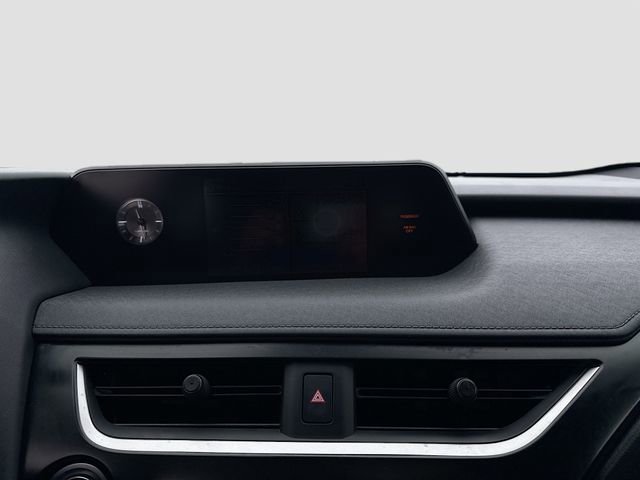 Used 2019 Lexus UX 200 w/ Premium Package image 15