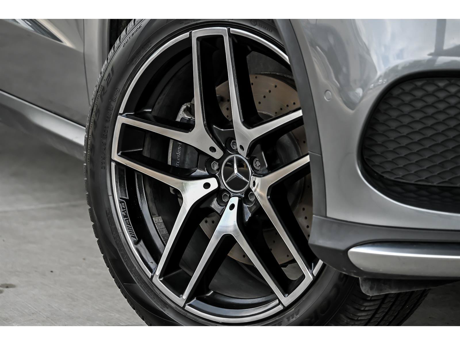 Used 2019 Mercedes-Benz GLE 43 AMG 4MATIC Coupe video 3