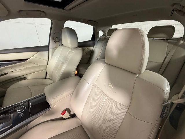 Used 2012 INFINITI M37 w/ Premium Pkg image 14