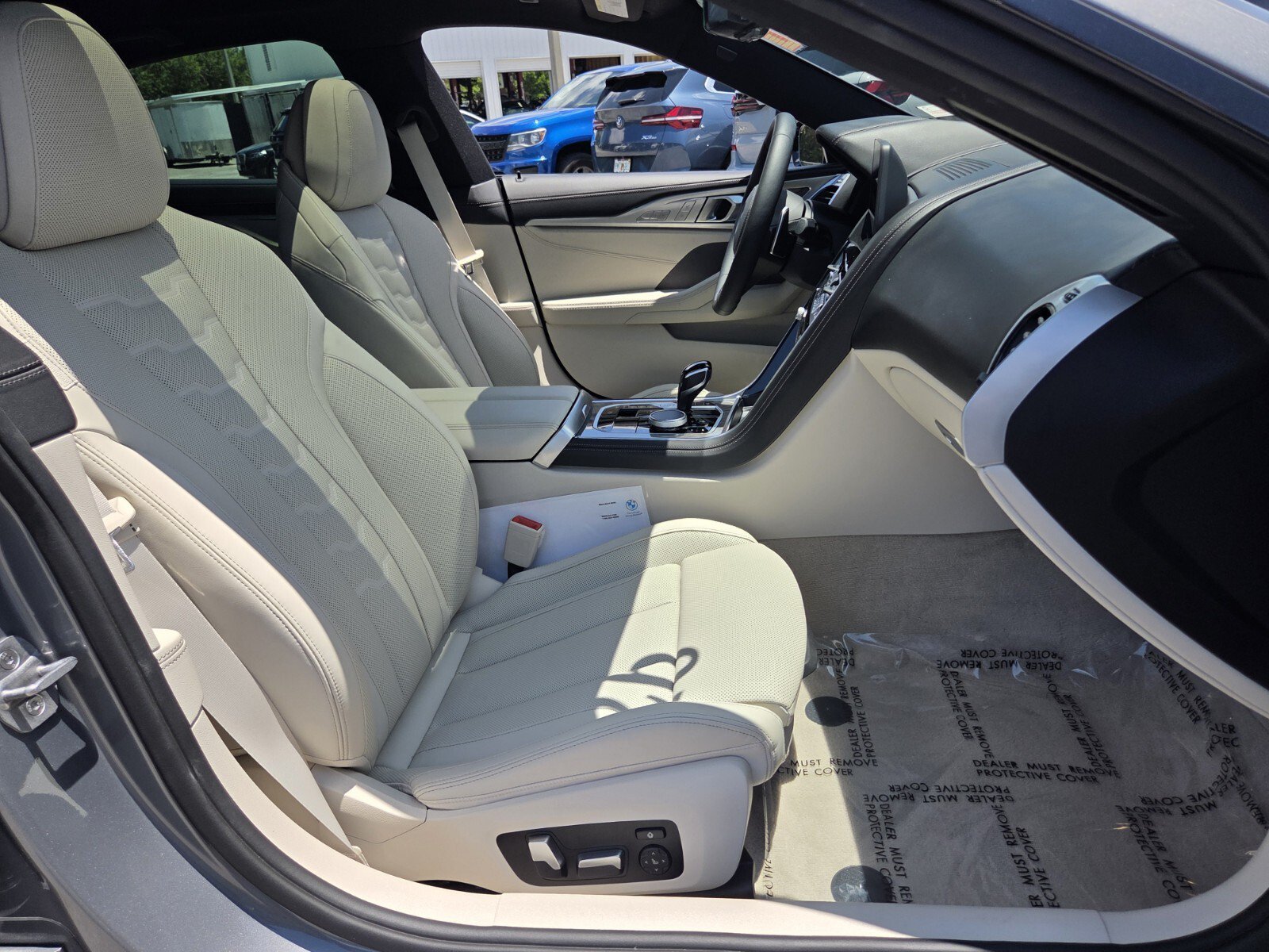 Used 2026 BMW M850i xDrive w/ M Sport Professional Package AWD/4WD image 17