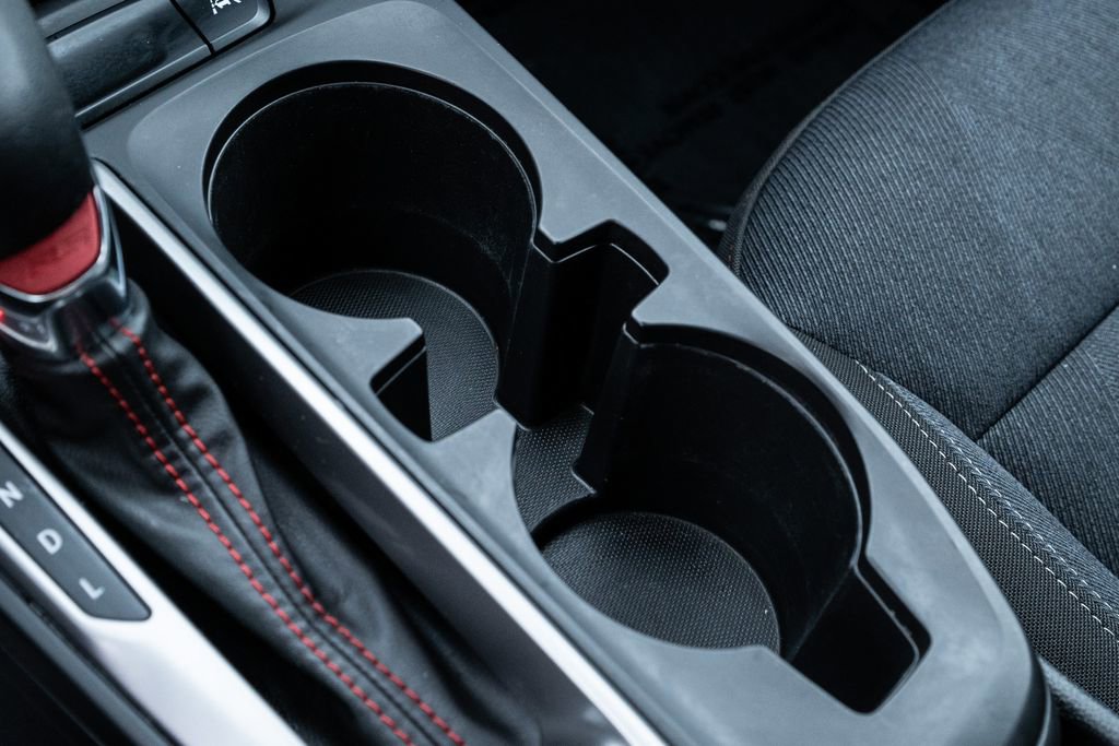 Used 2024 Chevrolet Trax RS w/ Sunroof Package image 25