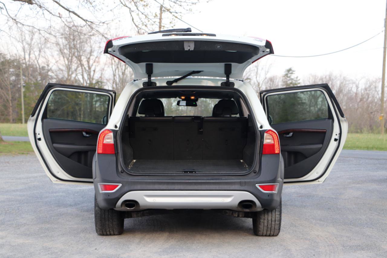 Used 2012 Volvo XC70 T6 image 6