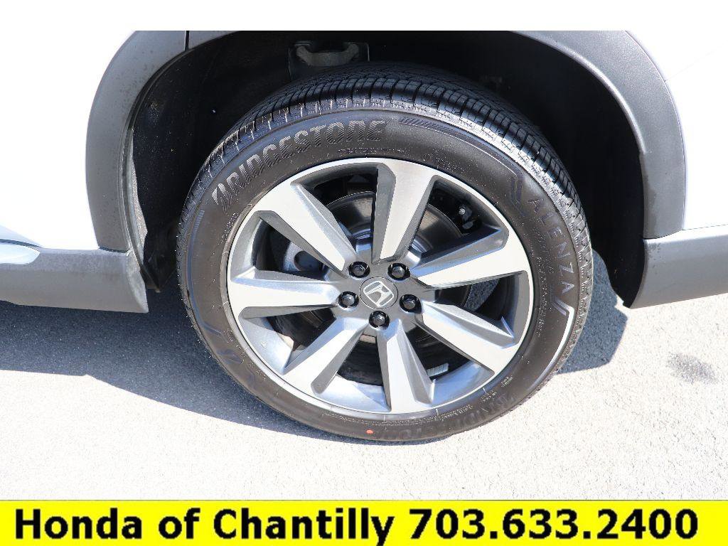 Used 2025 Honda Pilot Elite image 28