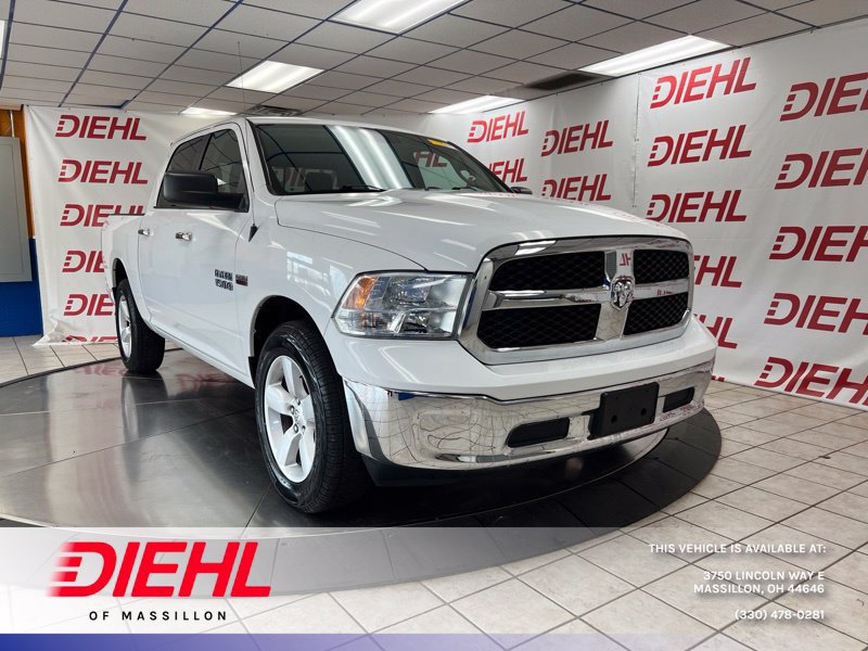 Used 2018 RAM 1500 Classic SLT AWD/4WD image 1