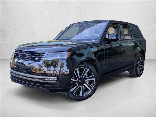 Used 2023 Land Rover Range Rover SE image 1