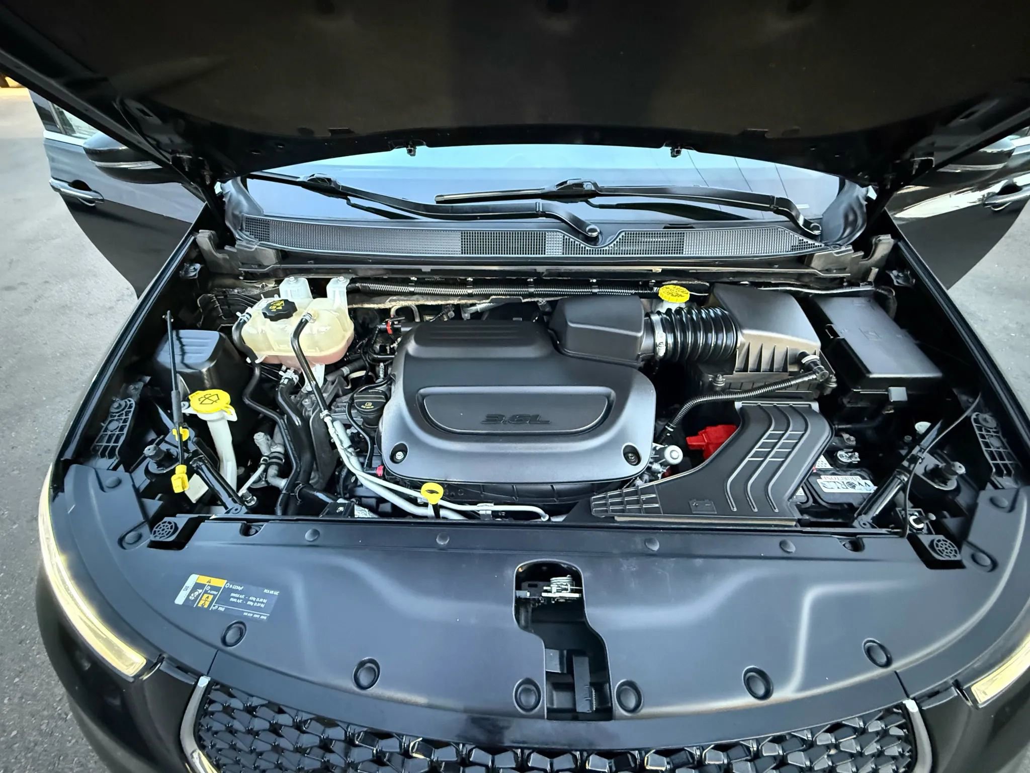 Used 2021 Chrysler Pacifica Touring-L image 36