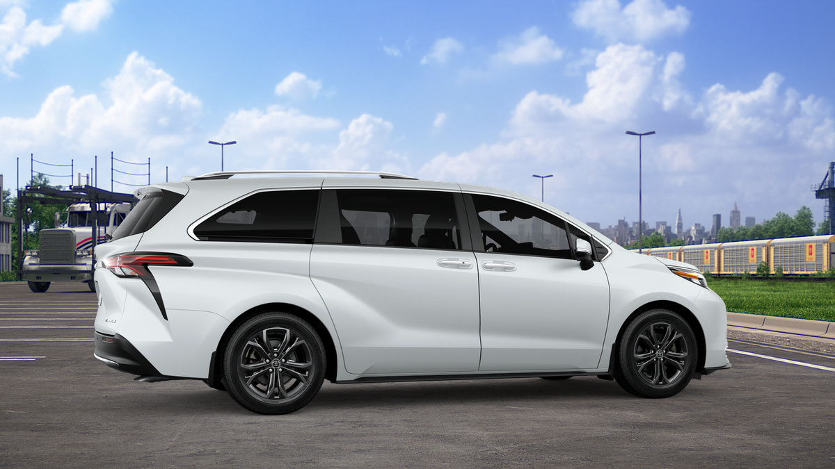 New 2026 Toyota Sienna Platinum AWD/4WD image 11