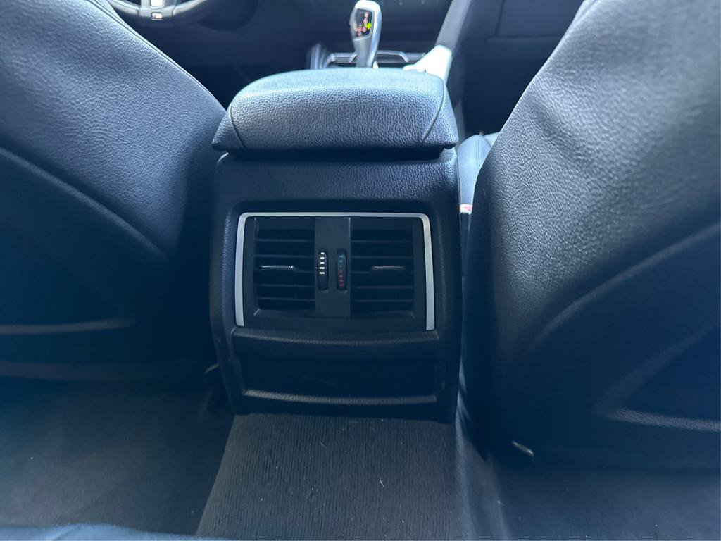 Used 2016 BMW 320i Sedan RWD image 20