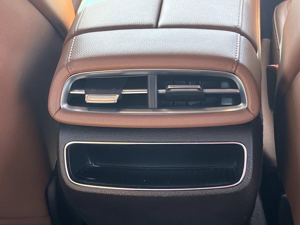 Used 2023 Genesis G80 2.5T image 13