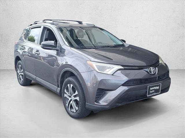 Used 2016 Toyota RAV4 LE image 3