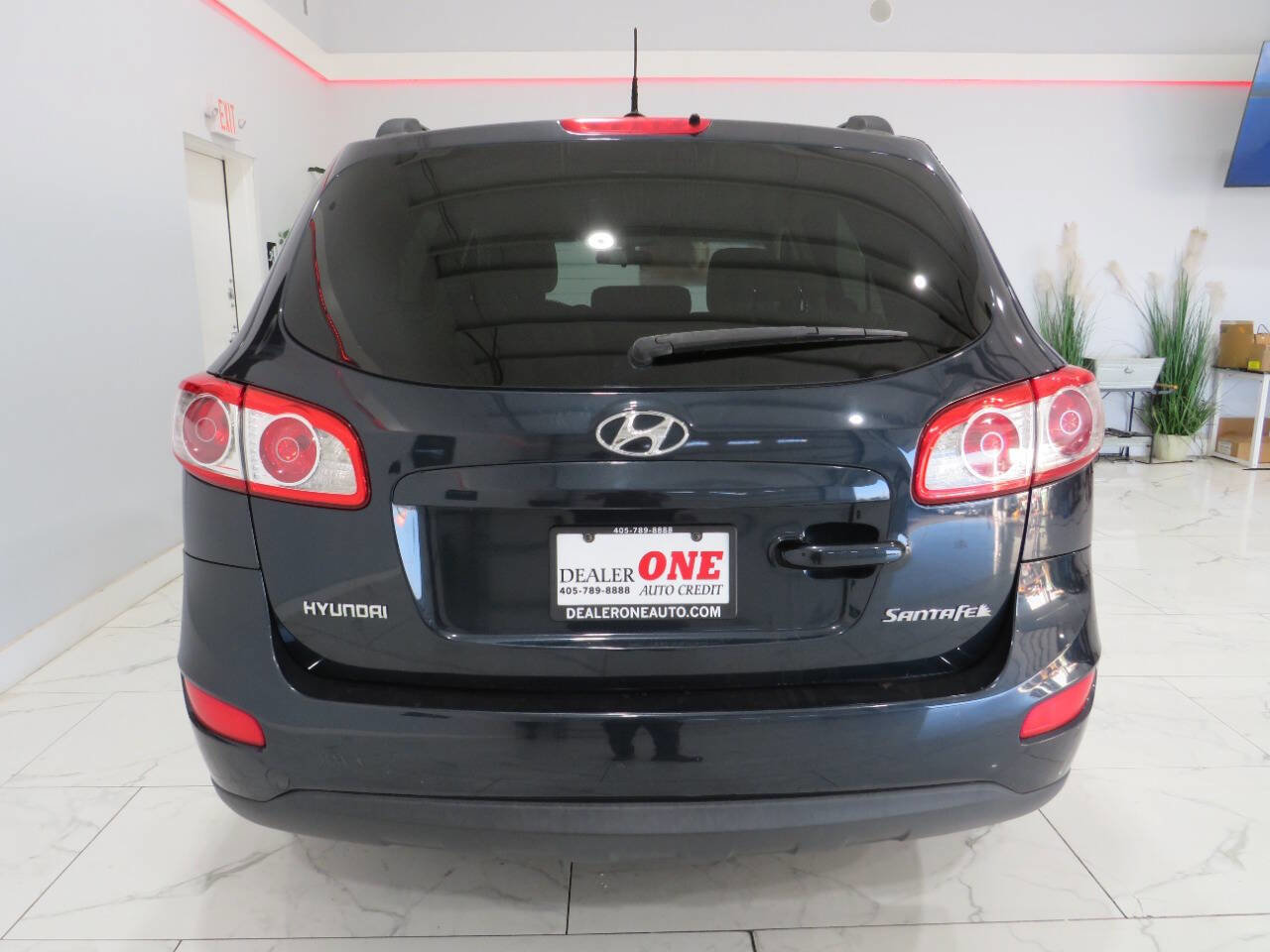 Used 2011 Hyundai Santa Fe GLS FWD image 5