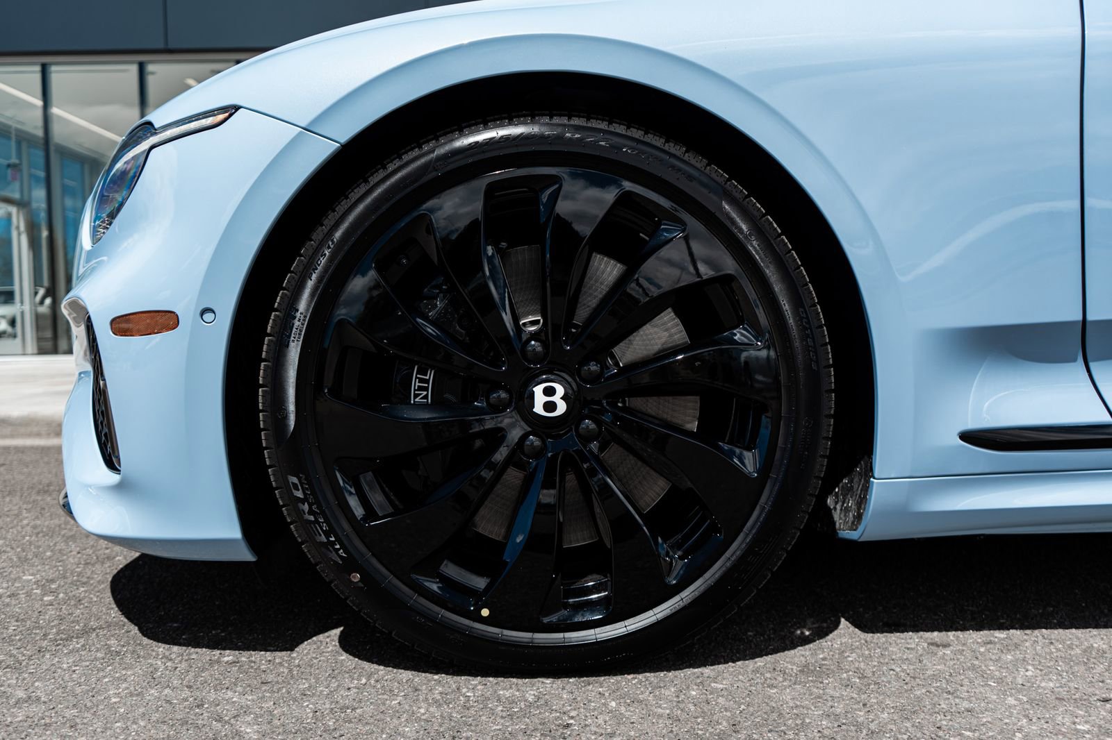 New 2026 Bentley Continental GTC AWD/4WD image 6