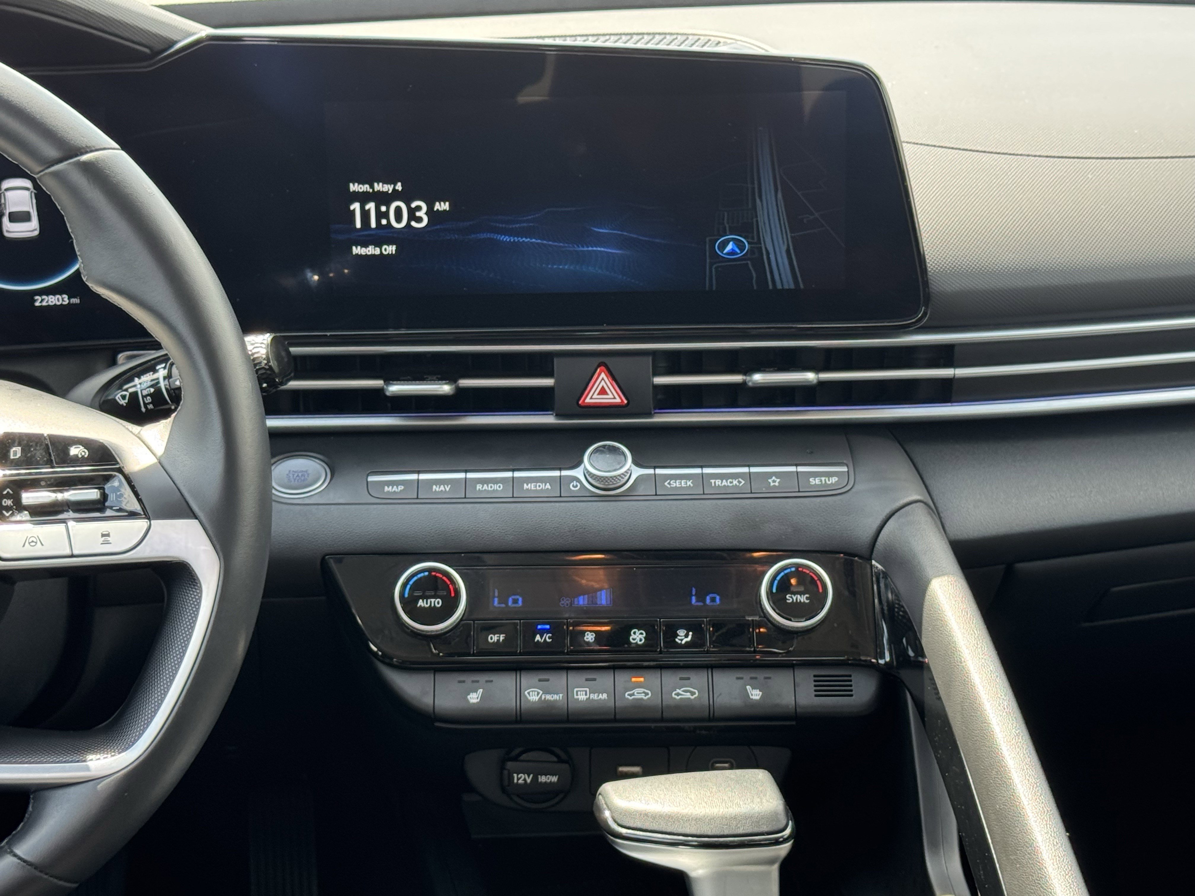 Used 2025 Hyundai Elantra SEL FWD image 18