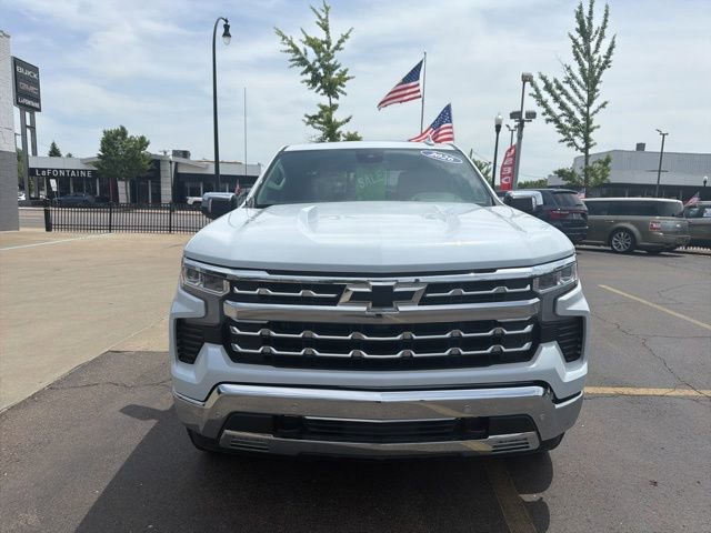 Used 2026 Chevrolet Silverado 1500 LTZ w/ LTZ Premium Package AWD/4WD image 2