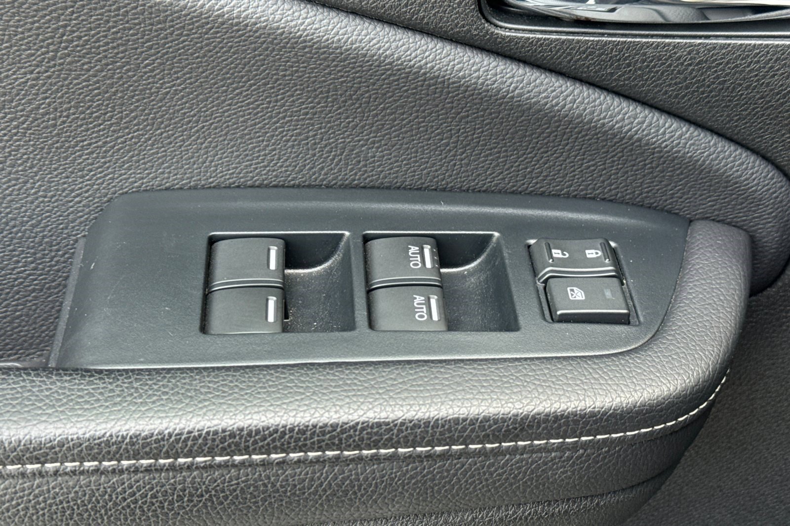 Used 2023 Honda Ridgeline RTL image 13