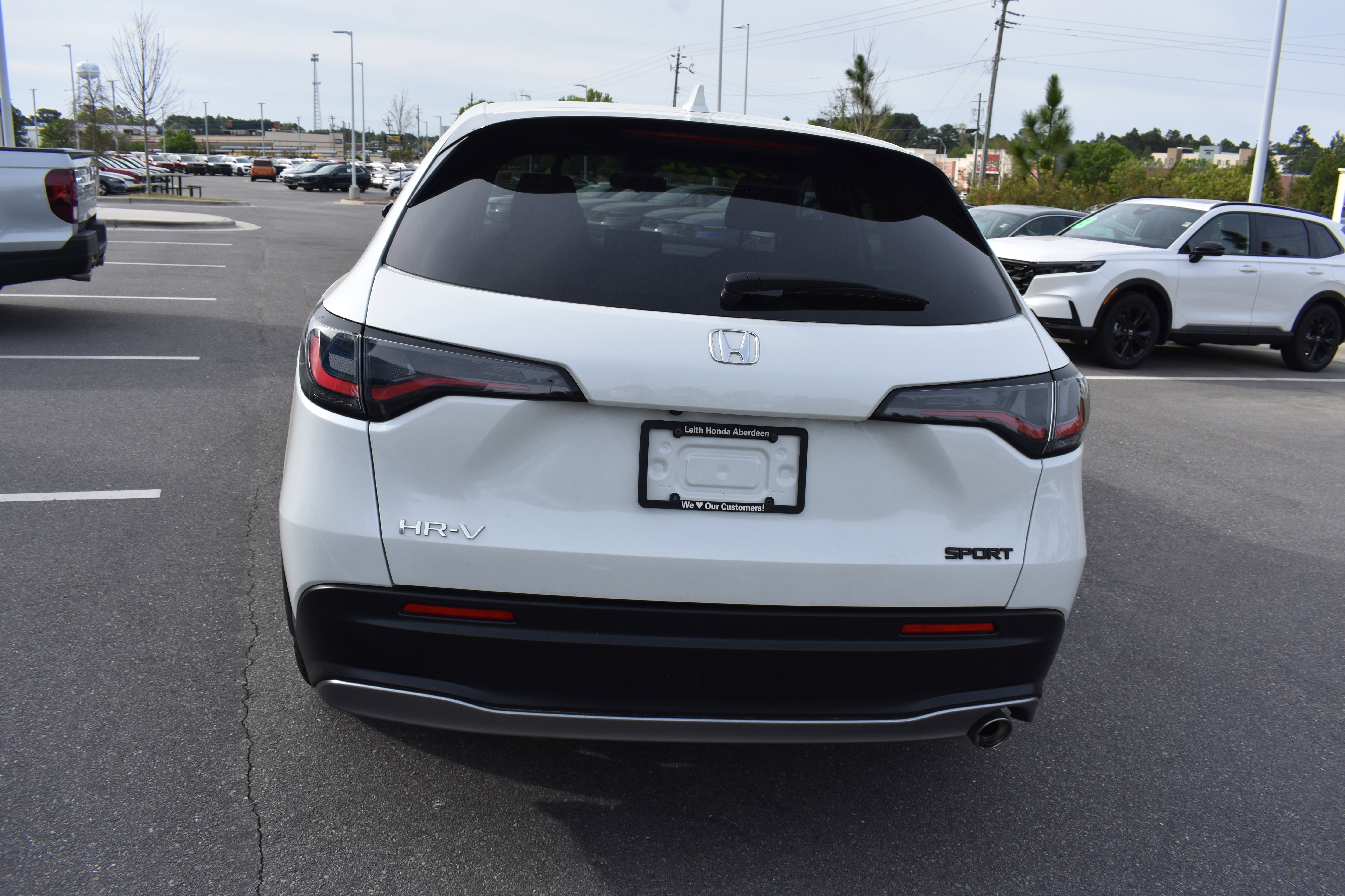 Used 2024 Honda HR-V Sport image 8