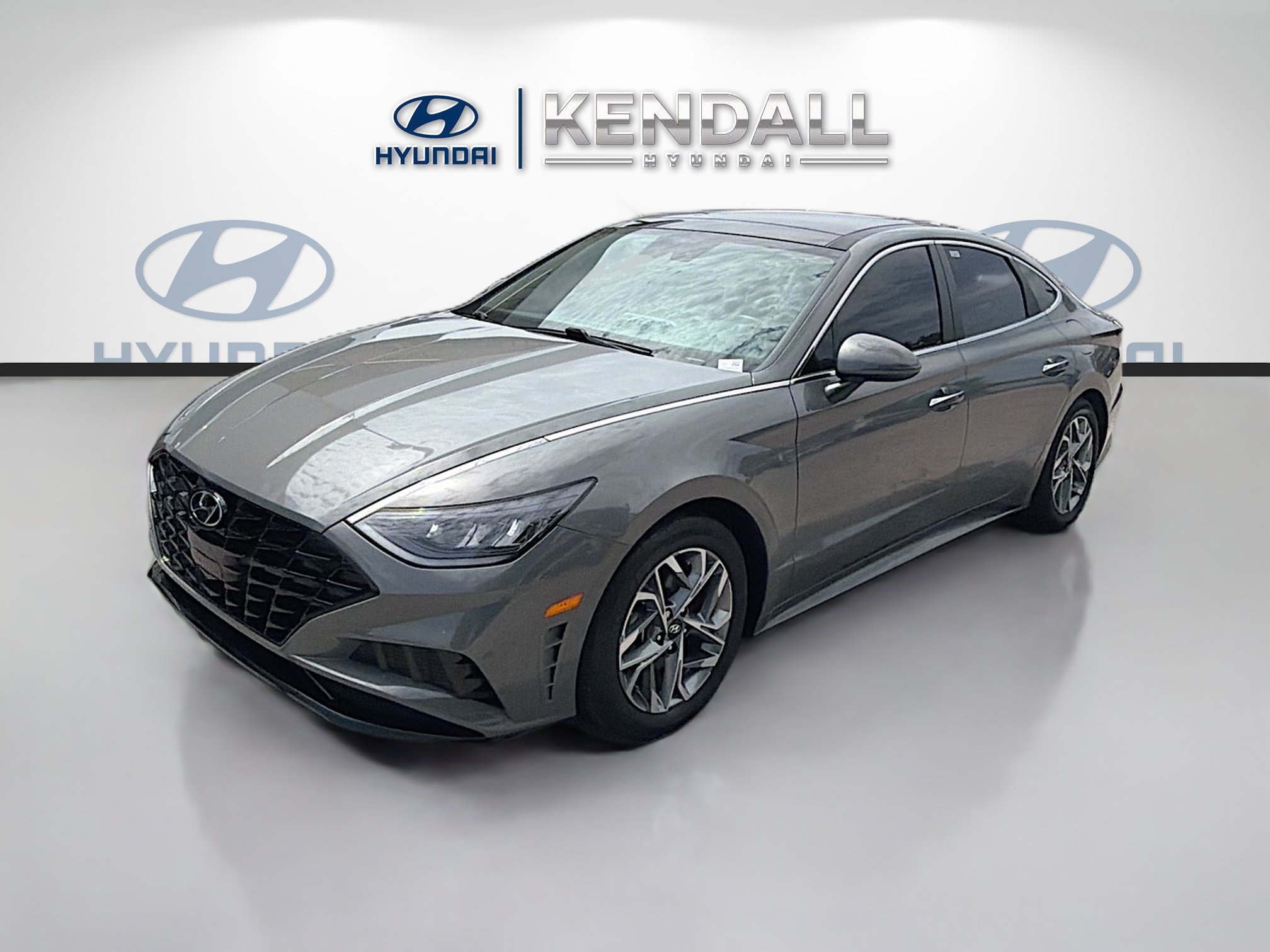 Used 2023 Hyundai Sonata SEL w/ Convenience Package FWD image 3