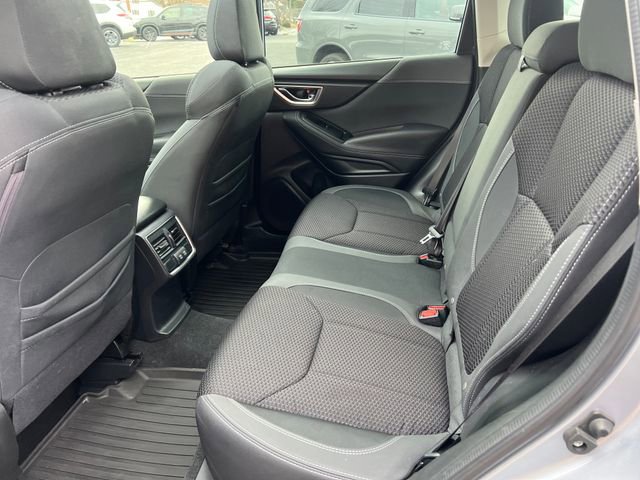 Used 2022 Subaru Forester Premium image 24