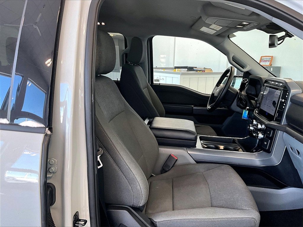 Used 2024 Ford F150 XLT w/ Mobile Office Package image 11