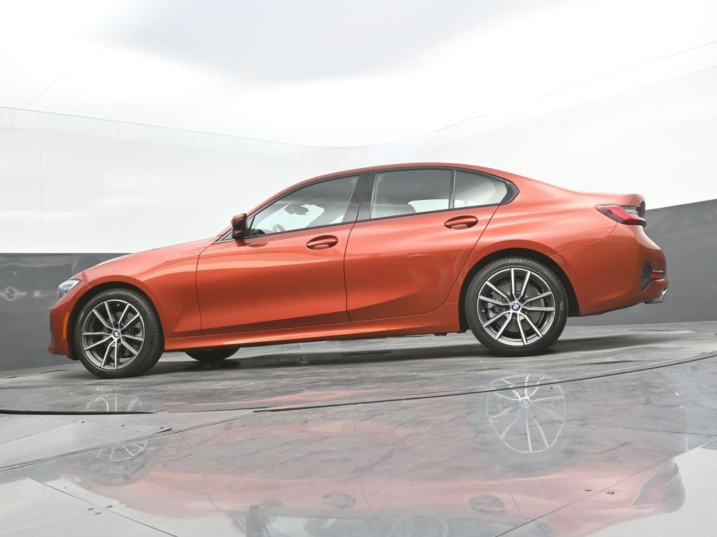 Used 2022 BMW 330i Sedan w/ Premium Package image 43