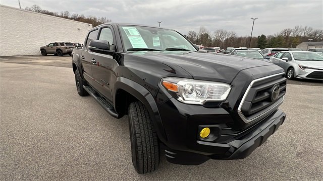 Certified 2022 Toyota Tacoma SR5 image 8