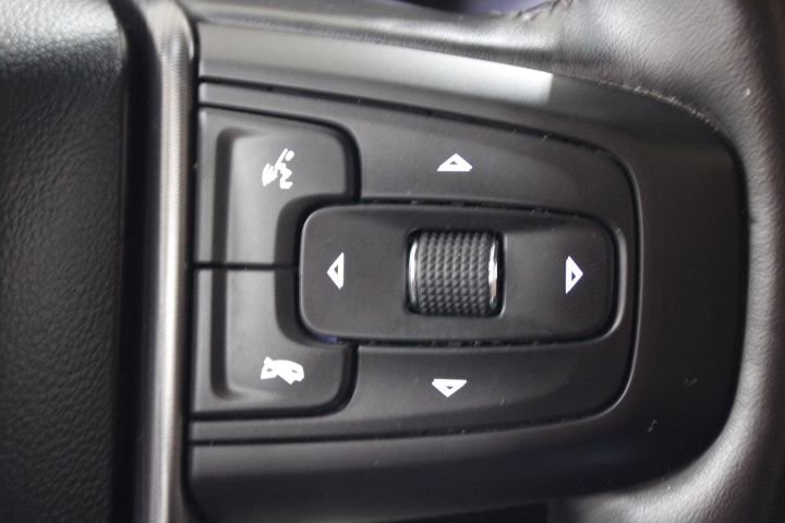 Used 2023 GMC Yukon XL Denali Ultimate w/ LPO, Floor Liner Package image 36