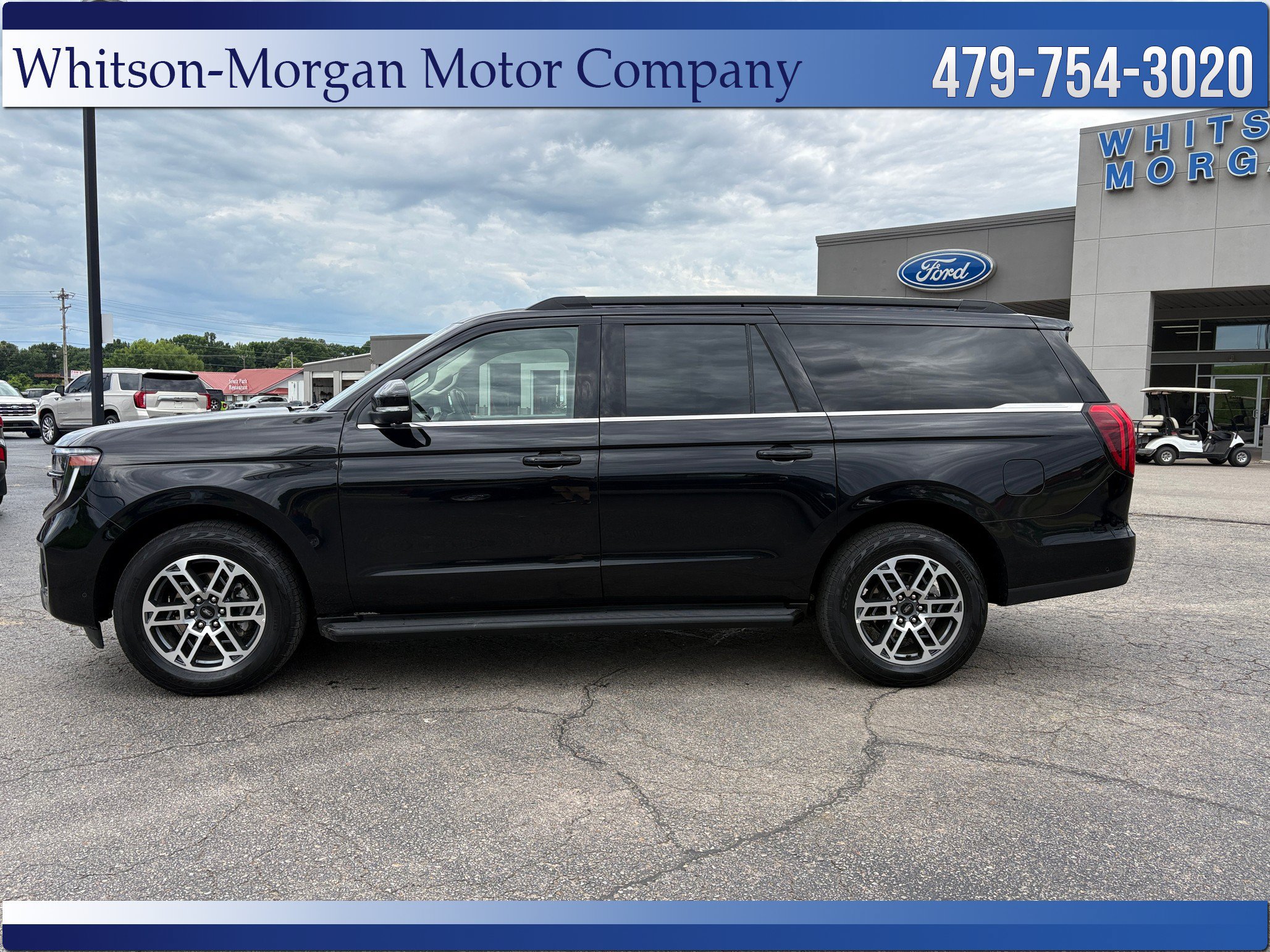Used 2025 Ford Expedition Max Active AWD/4WD image 5