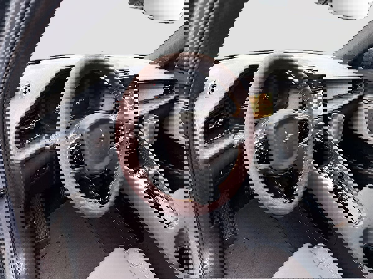 Used 2021 Polestar Polestar 2 w/ Performance Package image 9