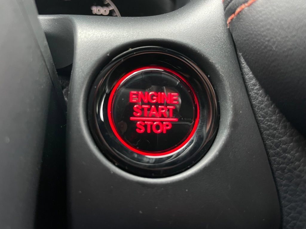 Certified 2025 Honda HR-V Sport image 21