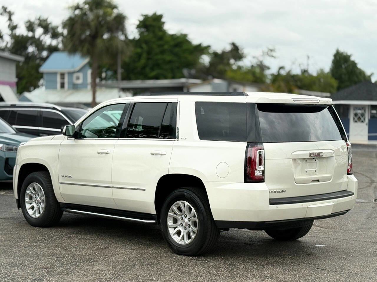 Used 2015 GMC Yukon SLT w/ Open Road Package AWD/4WD image 5
