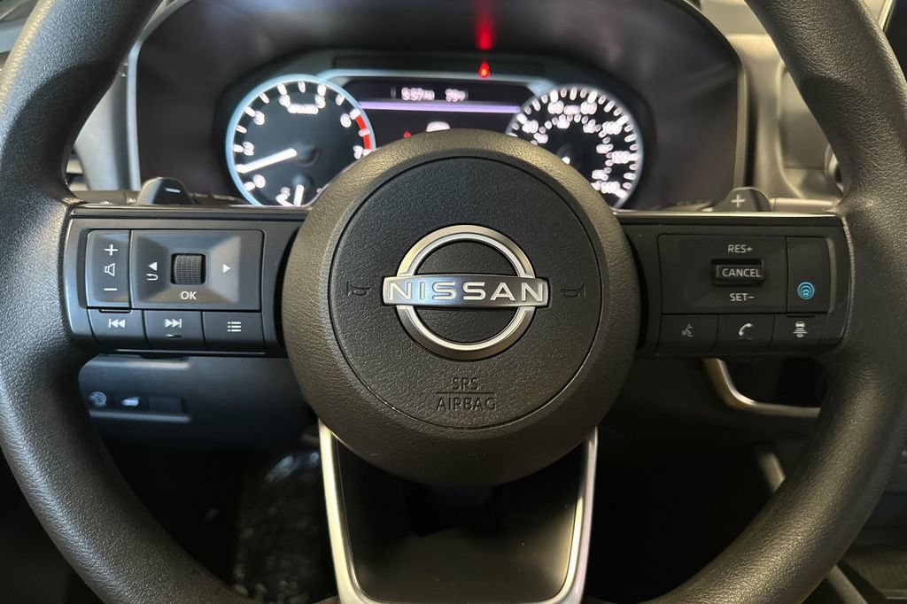 Used 2024 Nissan Rogue SV AWD/4WD image 24