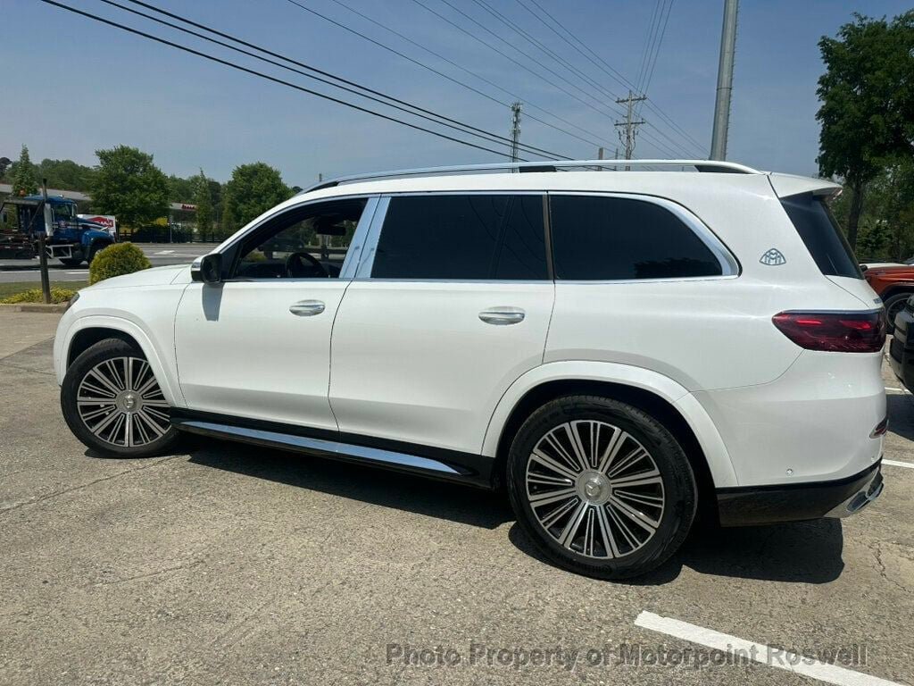 Used 2026 Mercedes-Benz Maybach GLS 600 4MATIC image 10