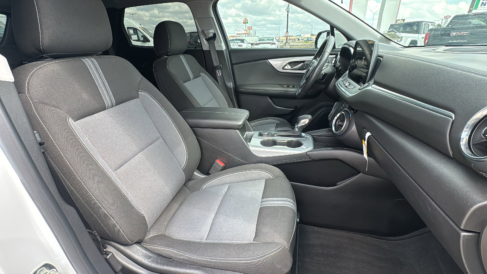 Used 2023 Chevrolet Blazer LT w/ Driver Confidence Package image 31