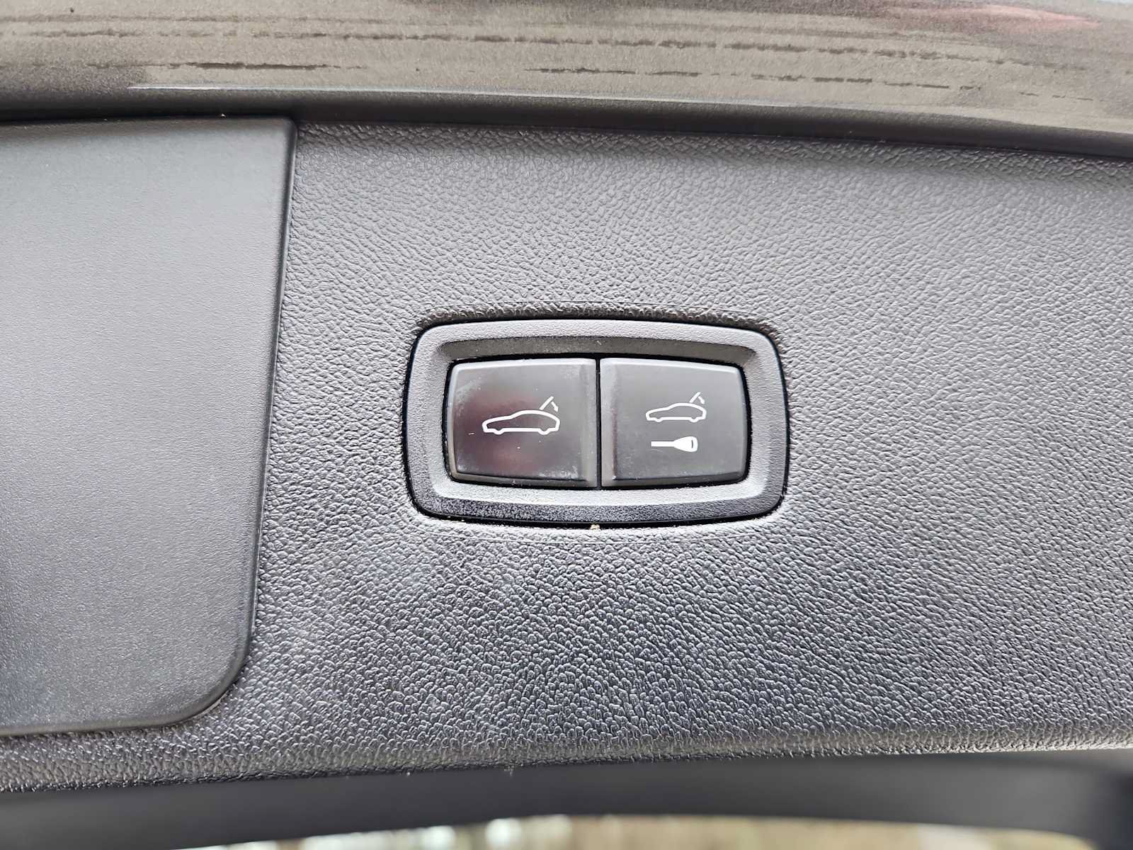 Certified 2021 Porsche Cayenne GTS AWD/4WD image 41