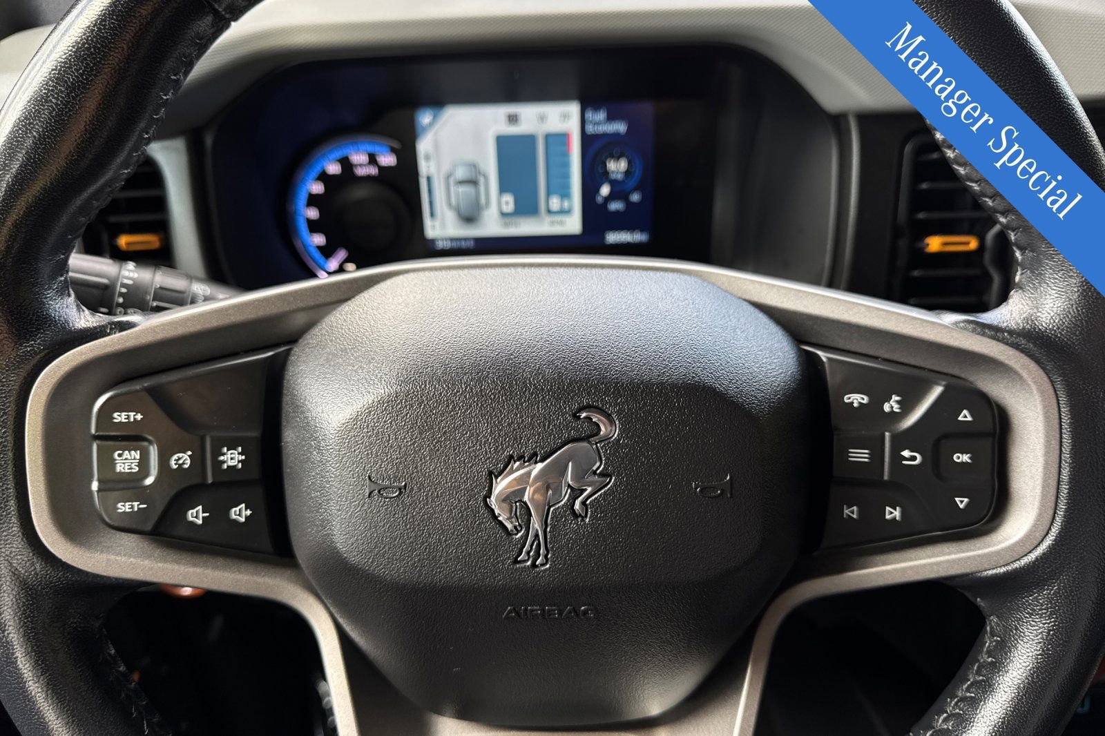 Used 2022 Ford Bronco Badlands image 19