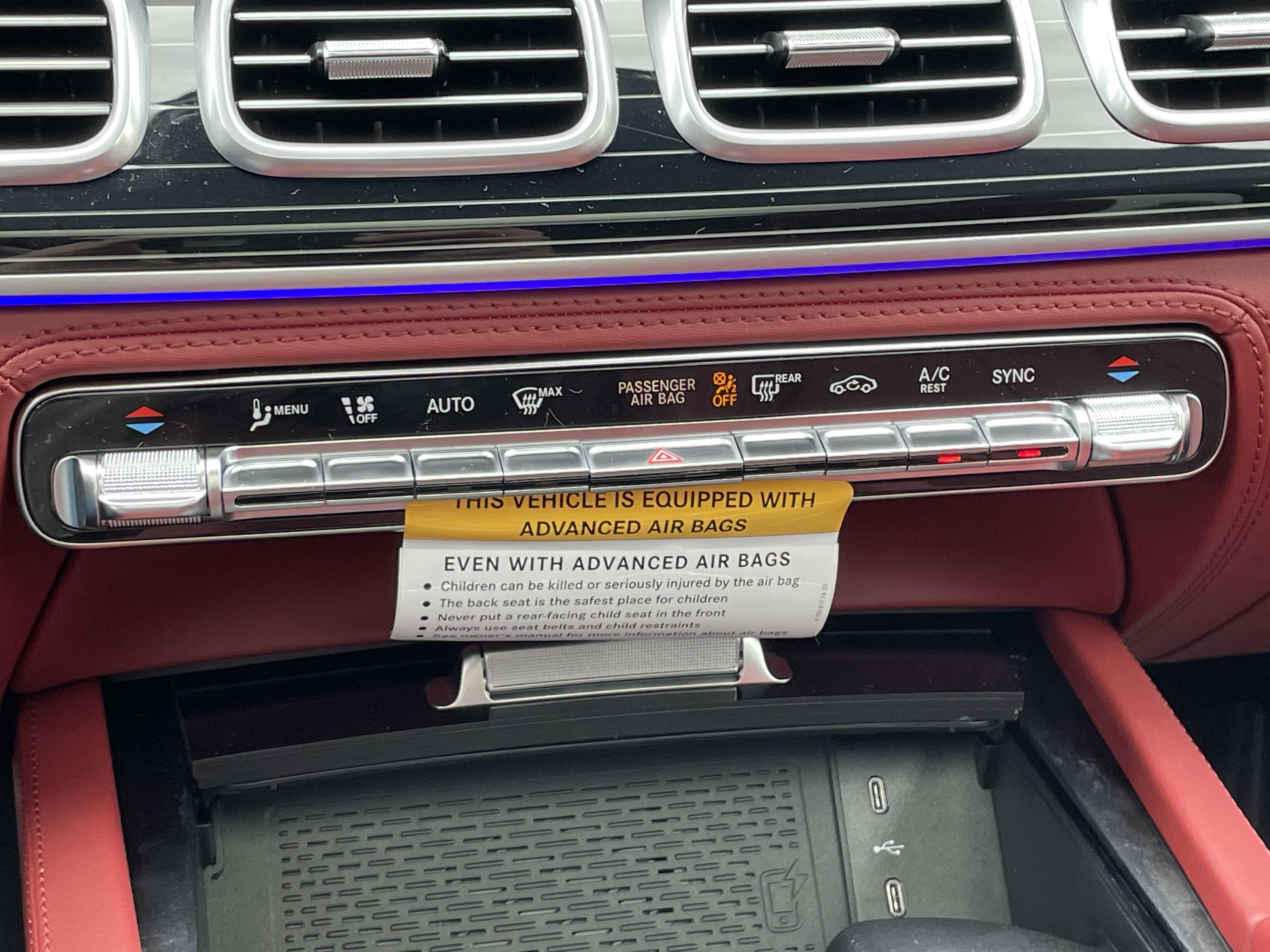 New 2026 Mercedes-Benz GLS 580 4MATIC image 31